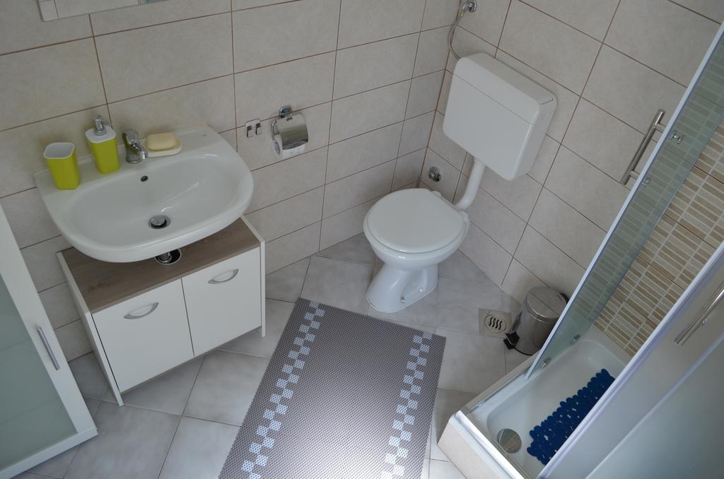 Apartments Mili Baška Extérieur photo